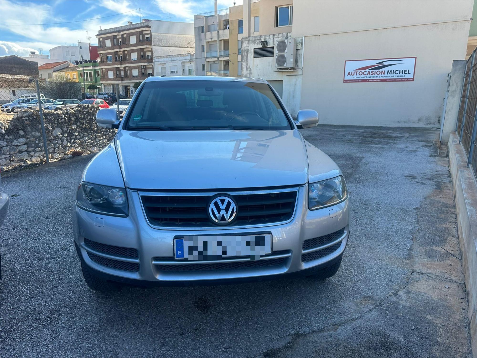 WV TOUAREG